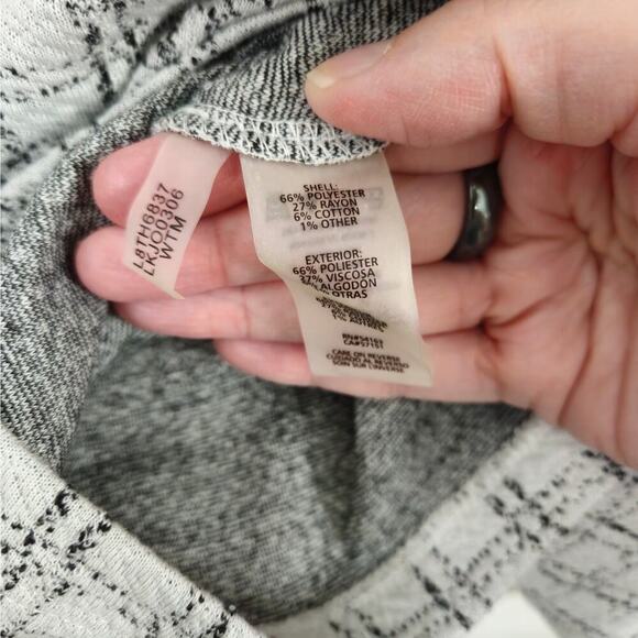 Karl Lagerfeld Black/White Checkered Window Pane 3/4 Sleeve Bow Knit Top Size M - Picture 6 of 7